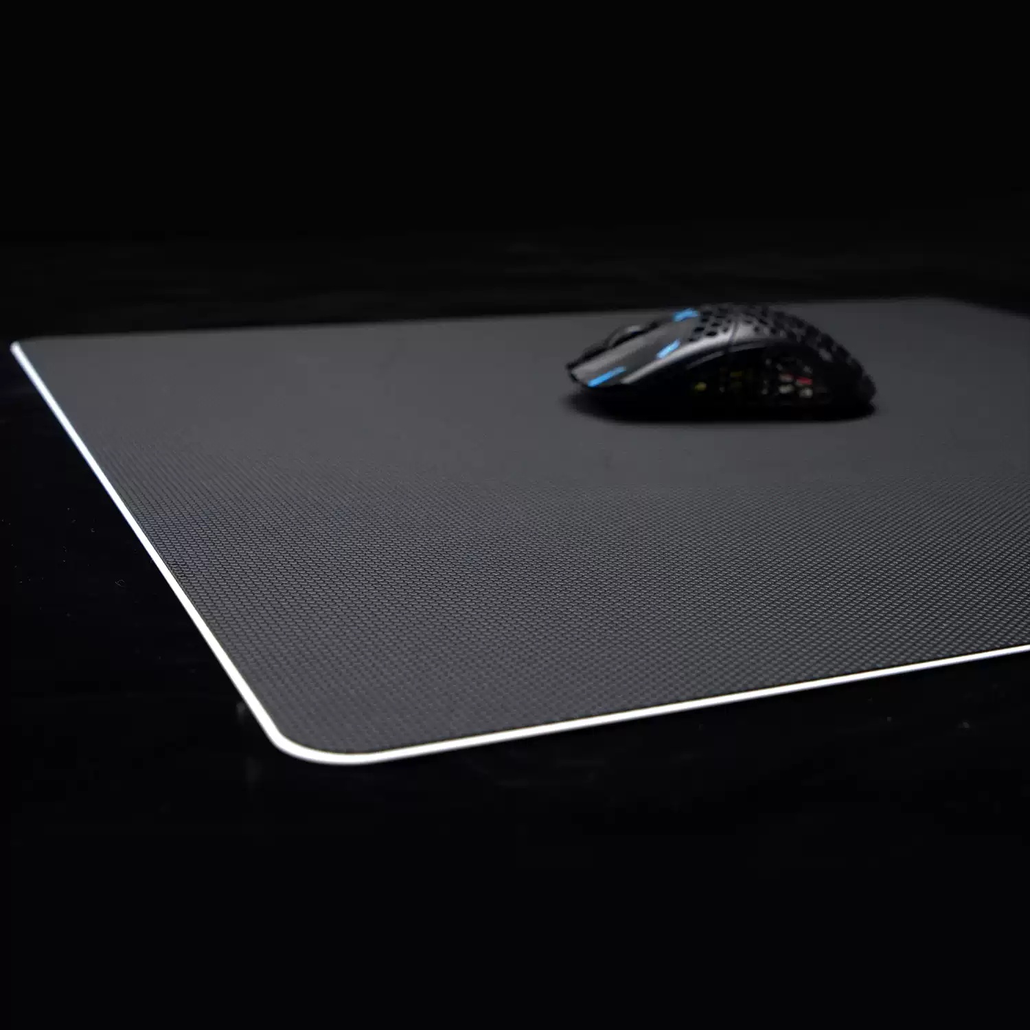 คลิก เกมมิ่ง เกียร์ ทวิน กลาสแ - Fps Gaming Mouse บทวิจารณ์และราคา